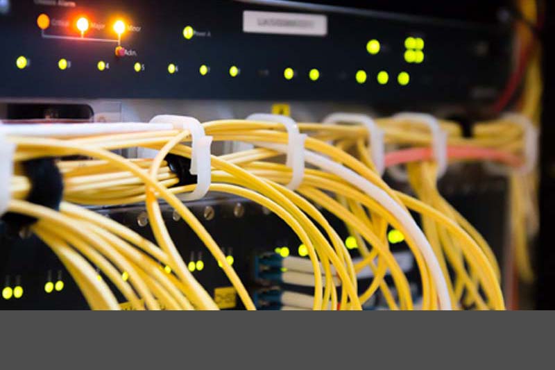 Telekomunikations- & Netzwerktechnik